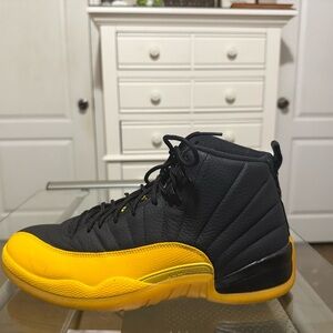 Jordan 12 Retro “University Gold”
